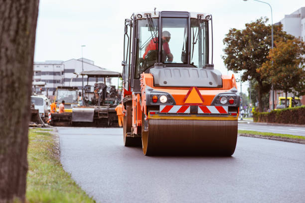Best Driveway Paving Company  in Fairmont, MN